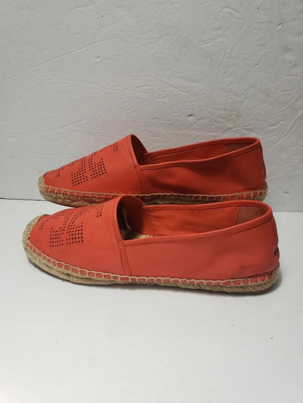 TORY BURCH Leather Perforated Logo Espadrilles Size 11M